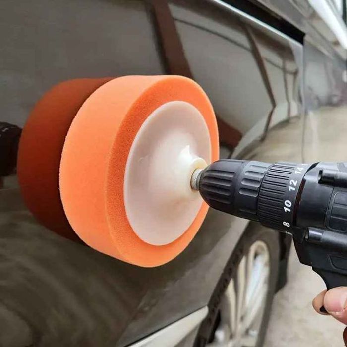 Éponge de Polissage Professionnelle - Révéler l'Éclat de Votre Voiture