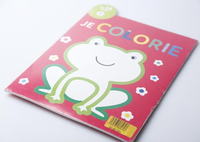 PACK COLLE ET COLORIE + CRAYON DE COULEUR