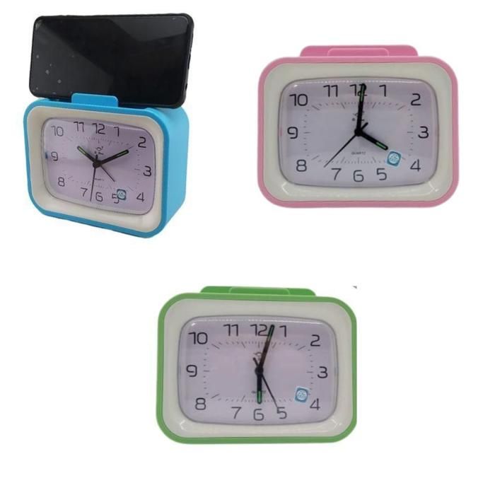 Offfre nouveau réveil vert simple d utilisation réveil avec aiguilles lumineuses(Couleur aléatoire)