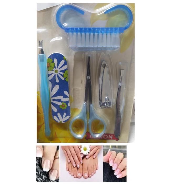 Kit manucure pédicure 7 pièces (Couleur aléatoire)