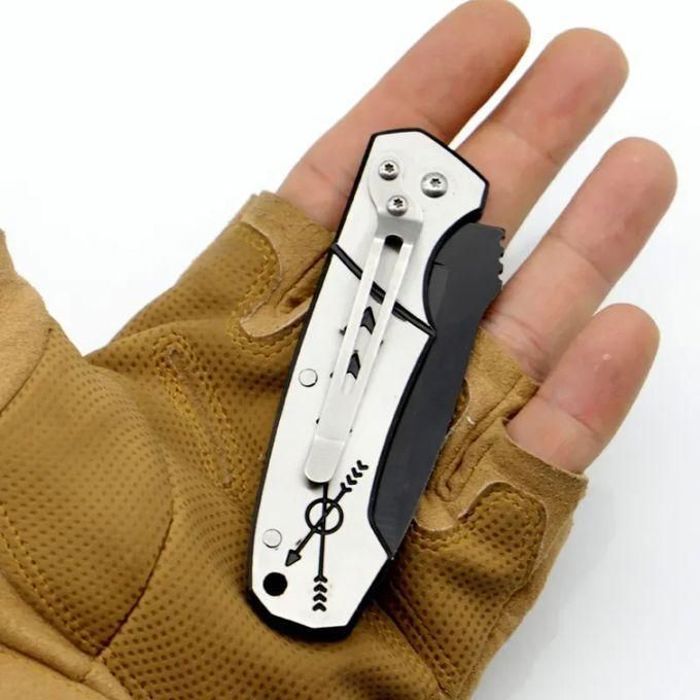 Couteau Compact Pliable en Acier - Voyage & Autodéfense