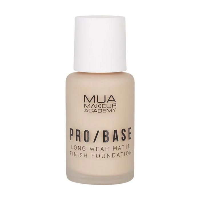 Fond de teint - MUA - PRO BASE - Longue tenue - Fini mat - 30 ml - Teinte 110