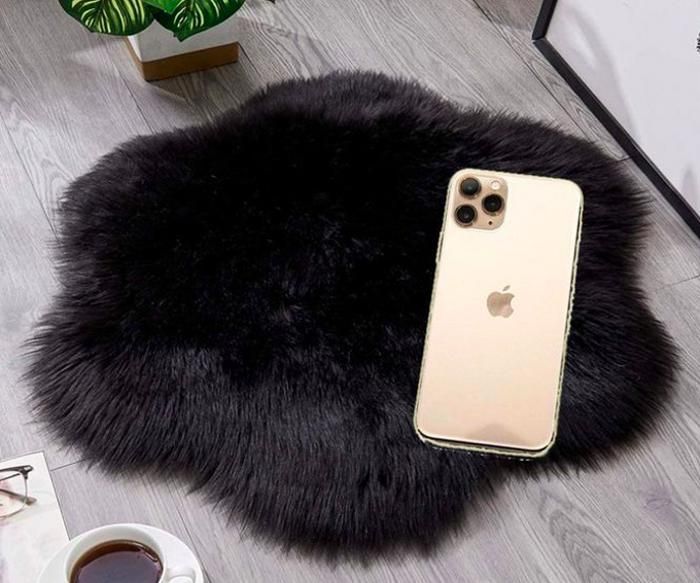 Tapis à poils longs - GENERIC - 35 x 35 cm - Noir - Décoratif - Fausse fourrure