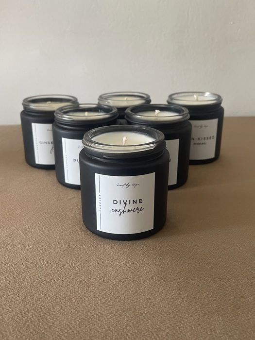 Bougie - Code Cachemire - Douceur - Cire de soja 100% naturelle - Parfum doux et velouté - Coulée à la main