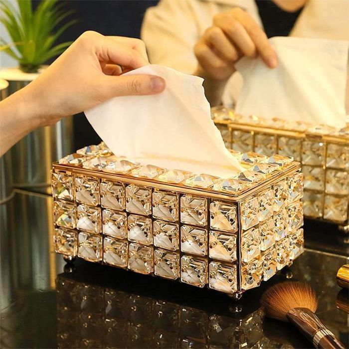 Boîte à mouchoirs en verre de cristal de luxe, ajoutant une touche d'élégance à votre intérieur.