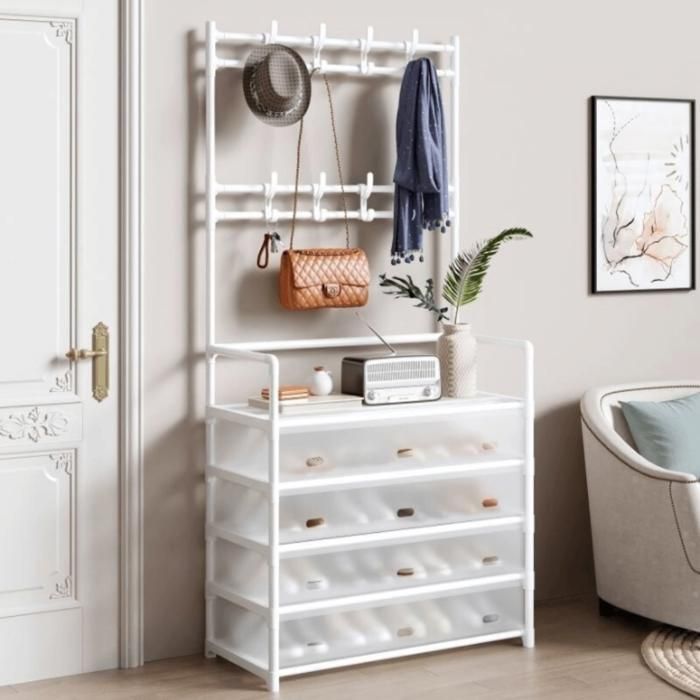 Support Vêtements Polyvalent – Solution Élégante pour Suspendre et Organiser vos Habits.
