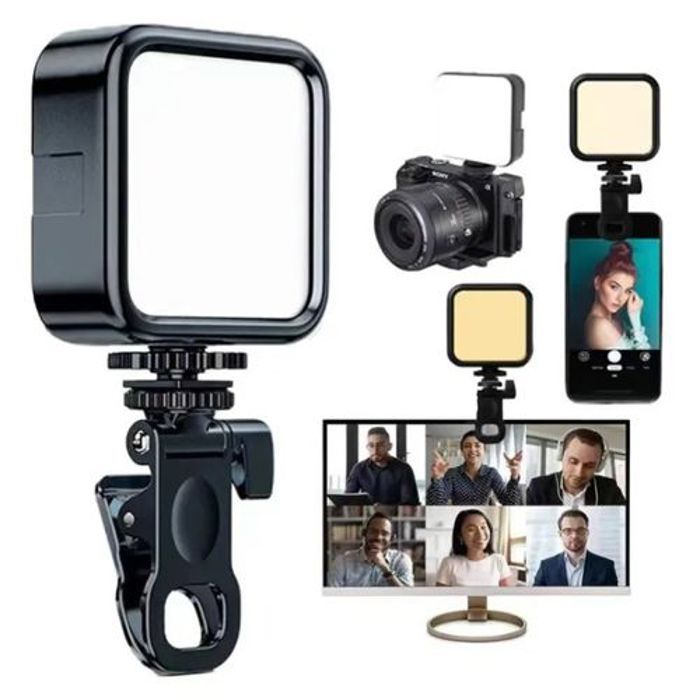 Lampe projecteur AY-83 lumière de remplissage rechargeable lumières tricolores réglable 3200k-6500k