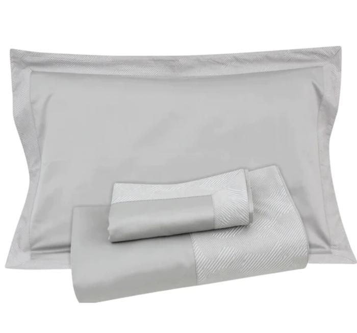Drap plat - HALE - Grey Lines - 100% satin de coton - 270x270 cm - 2 taies d'oreiller
