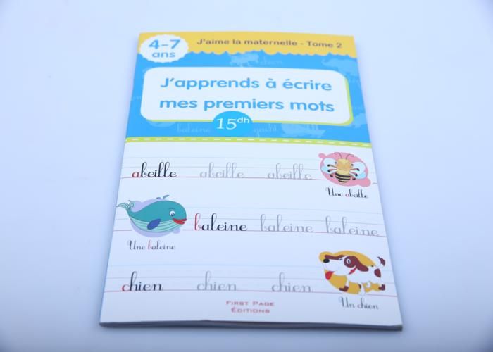 J'apprends à écrire mes premiers mots