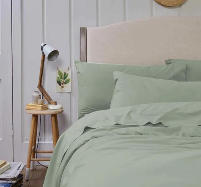Parure de drap plat - HALE - 240x270 cm - Percale de coton - Vert sauge - 300 fils