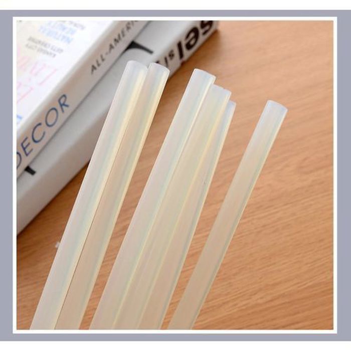50 pcs Colle chaude 7mm pour pistolet à colle