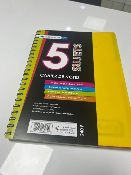 CAHIER UNIVERSTE 5SUJETS