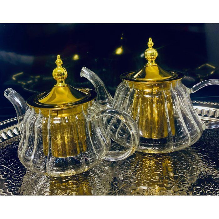 Theire en verre  résistante à la chaleur 350 Ml avec détail doré inoxidable