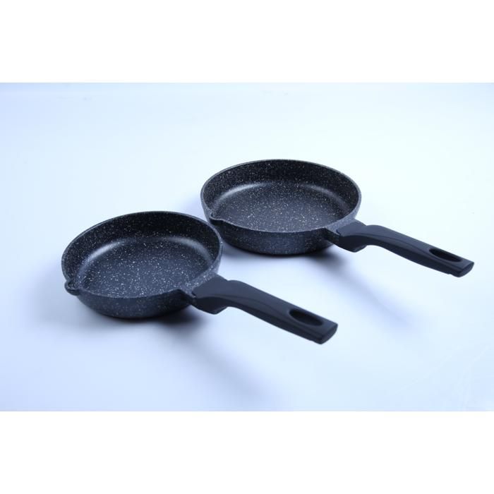 Set 2 Poêles À Frire En Aluminium 20 /24Cm Ref304
