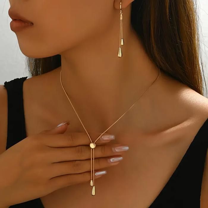 Ensemble de bijoux - GENERIC - Collier Os de Serpent - Pendentif Larme - Boucles d'Oreilles - Doré
