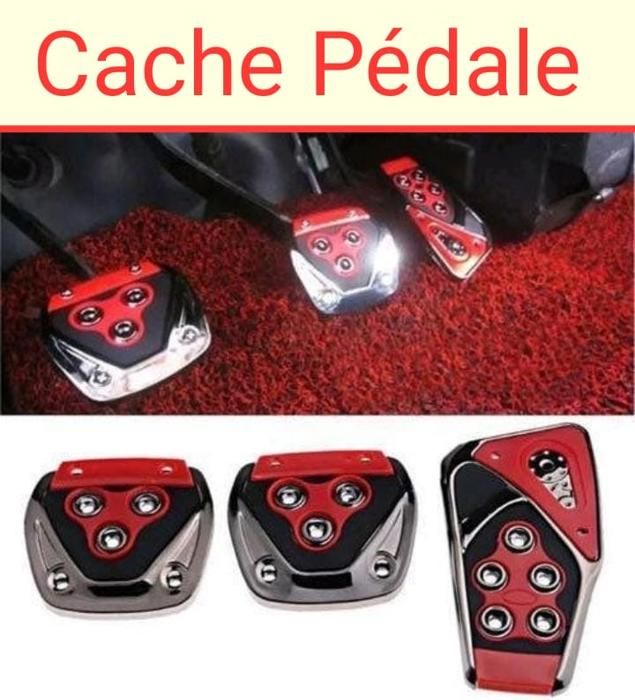 Cache pédales voiture manuelle couleur rouge