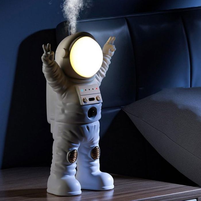 Spaceman Rechargeable Diffuseur D'huile Essentielle, Petit Humidificateur avec 4 Rayons de Contrôle (Blanc)
