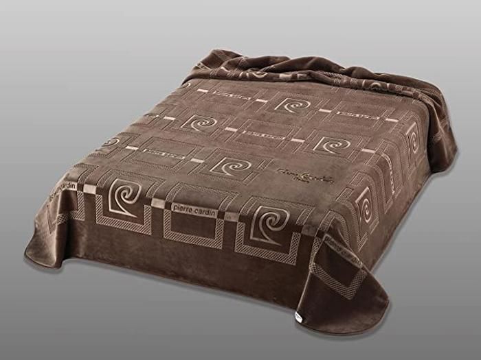 Couverture en Polaire Chaud – Pierre Cardin 220X240 CM MARRON 657