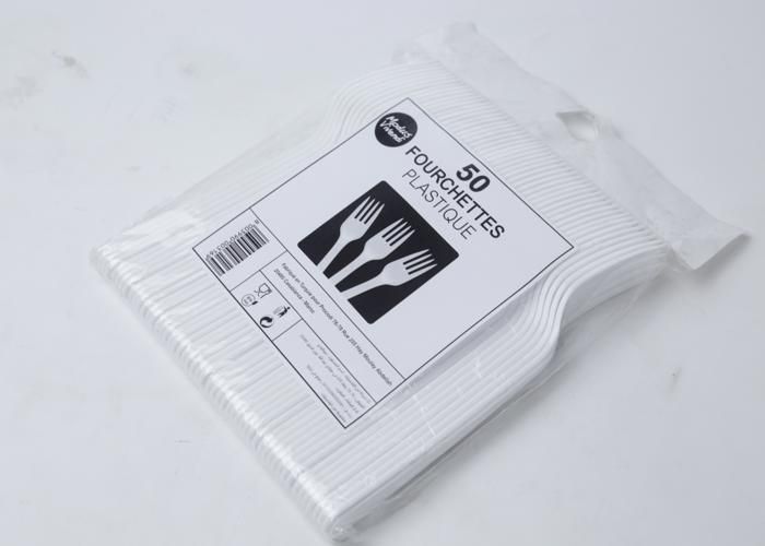 50 FOURCHETTES EN PLASTIQUE BLANCHES