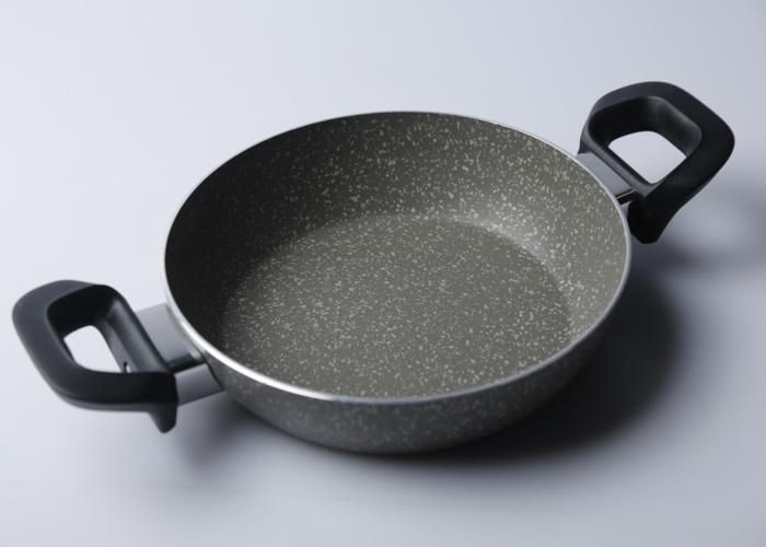 Poêle en granit - Hashever 18 cm - Antiadhésif - Compatible tous feux - Couleur gris