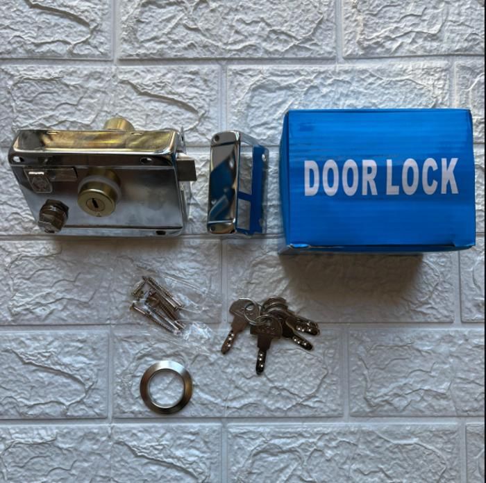 Serrure de porte - Non spécifié - Non spécifié - Blanc - A clé - En applique