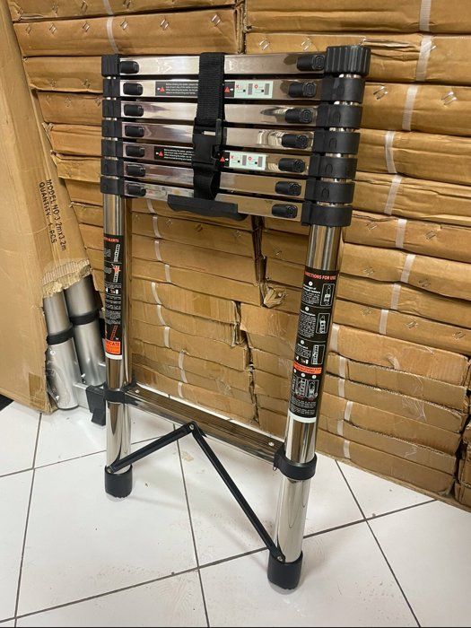 Échelle Télescopique - Inox - 4,3 m - Légère - Compacte - Charge 150 kg