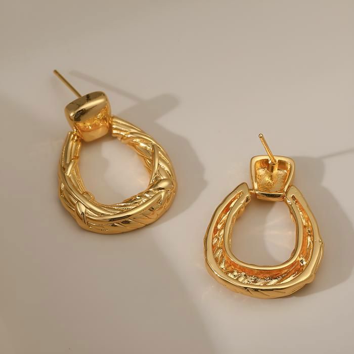 Clémentine Paris Boucles d'oreilles de Luxe Dorée OGN0025