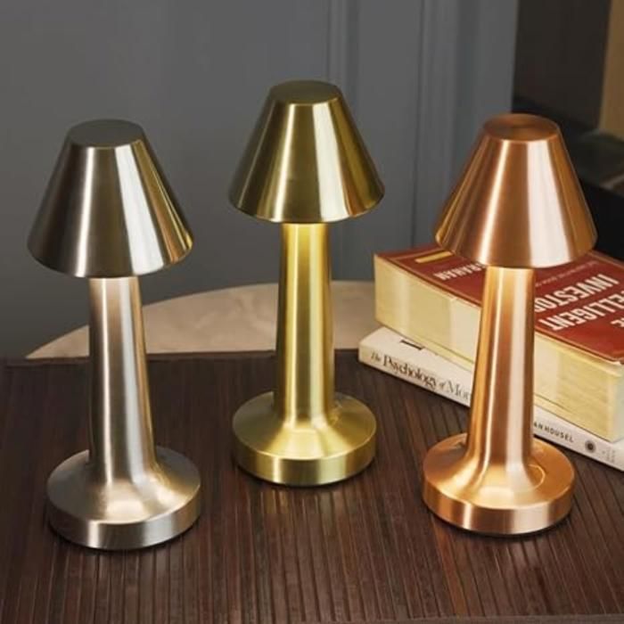 Lampe tactile led en fer pour hôtel (Couleur aléatoire)