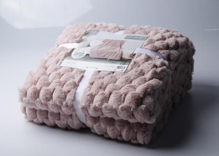 Plaid - HOME DECO FACTORY - TX9468B - Imitation fourrure - Rose - 220x240 cm