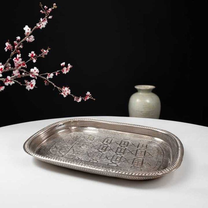 Plateau marocain argenté gravé à la main – Art traditionnel pour service raffiné PM 46/35 CM