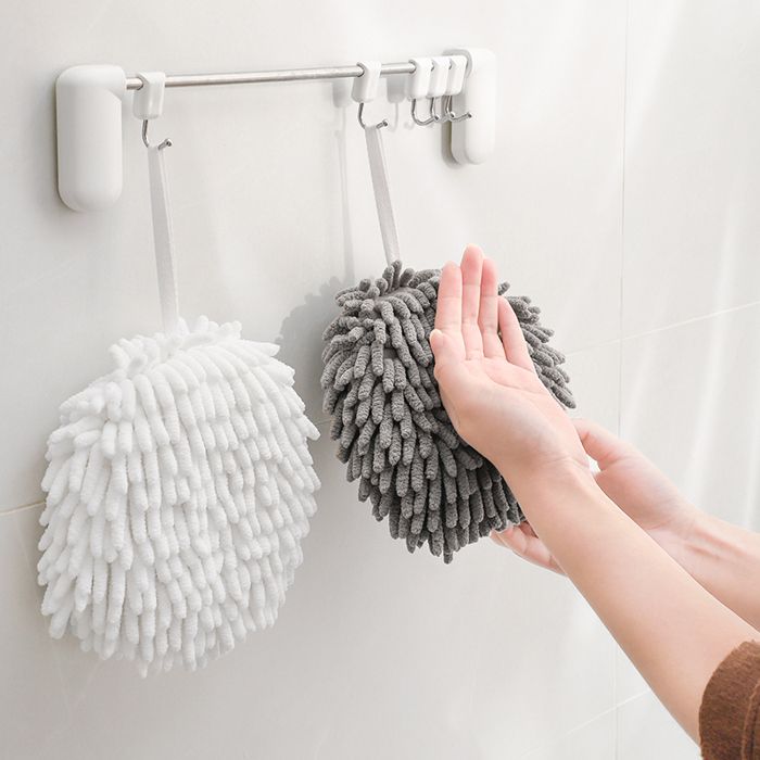 Balle chenille pour essuyer les mains