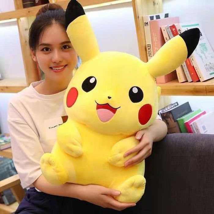 Poupée peluche Pokemon Pikachu Géant 50cm
