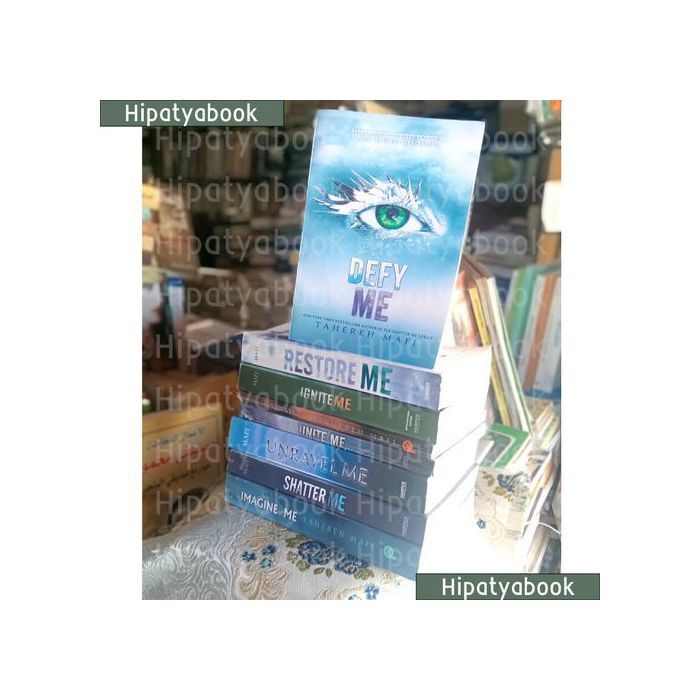 Livres - Shatter Me Series - 8 livres - Young Adult - Dystopique