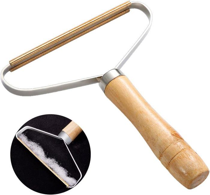 Lot de 2 Brosse anti bouloche, brosse de peluche de vêtement , tapis , moquette ...
