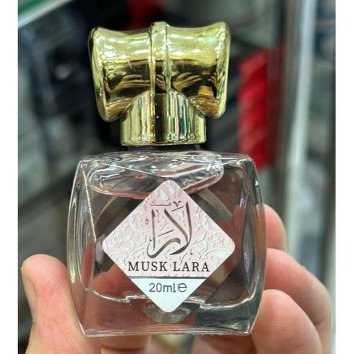 AL AQEEQ Lara's Purity Musk est une huile de parfum au parfum parfumé 20ml