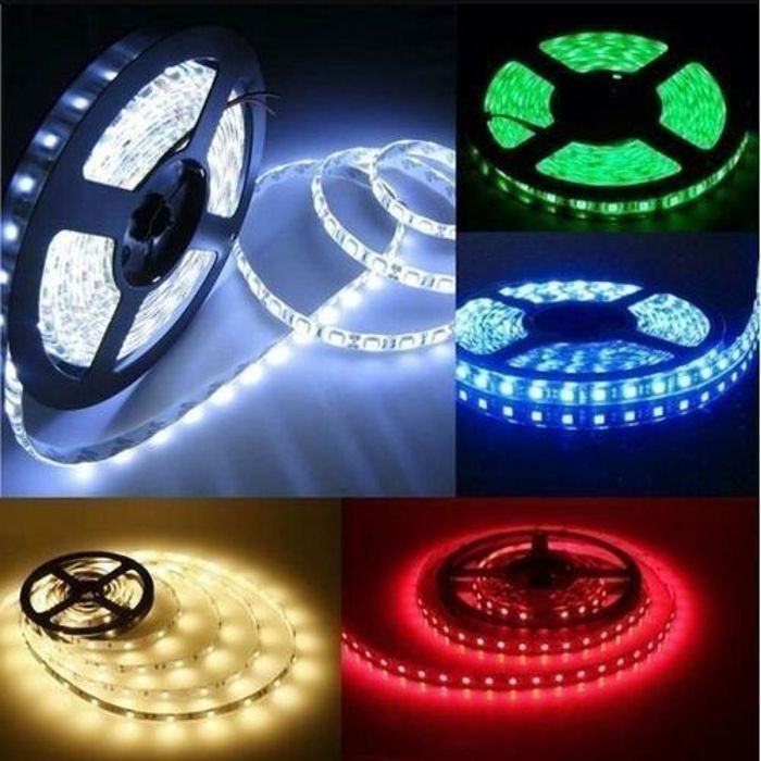 LED Strip Light - Non spécifié - 5m - RGB - Résistant à l'eau - IP20