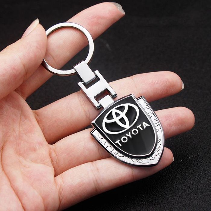 Porte-clés de voiture chrome et noir avec logo Toyota