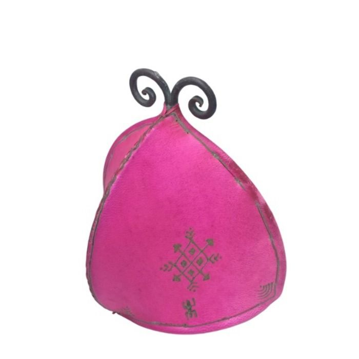 Lampe Marocaine Traditionnelle en Cuir Peint – Forme Originale & Design Berbère