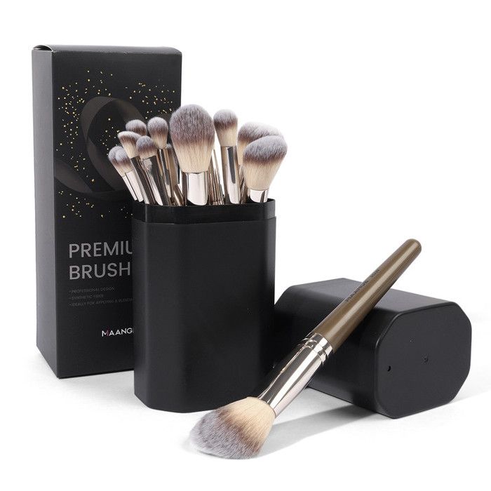 Kit de pinceaux de maquillage - MAANGE - 18Pcs - Fibres Nylon - Poignée en plastique - Couleurs variées