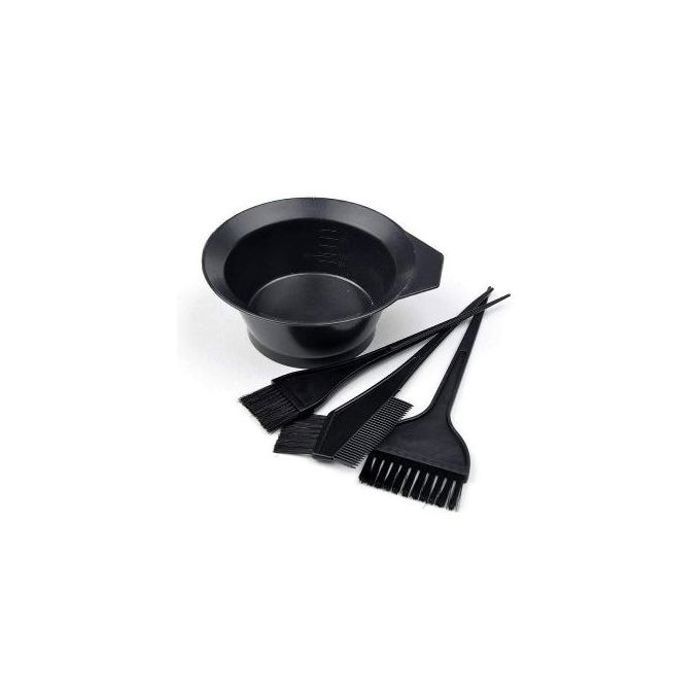 Set de teinture pour cheveux 4 pièces : l'indispensable pour une coloration réussie.