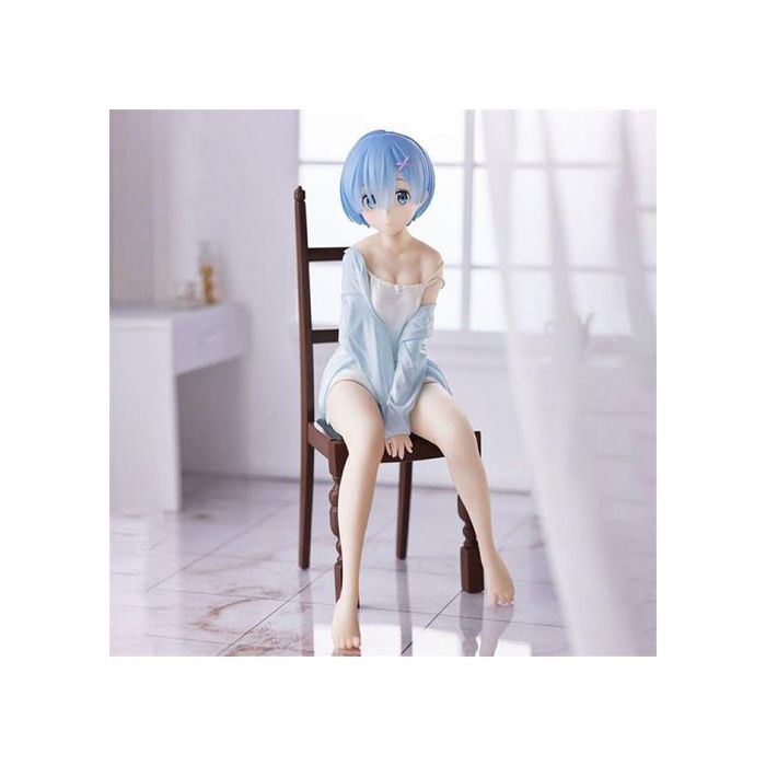 Figurine Anime Re Zero Assis sur Les Chaises - Rem en PVC 17 Cm, Modèle de Collection,