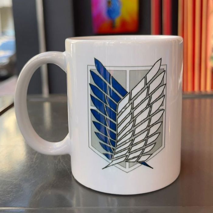 Mug logo de L'attaque des titans