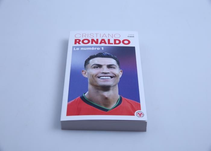 Biographie - GENERIC - Ronaldo - Carrière exceptionnelle - Moments clés - Footballeur légendaire