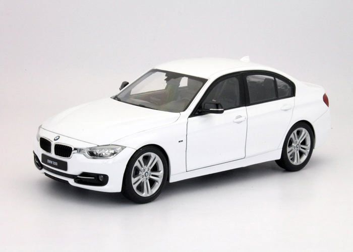 WELLY - 1/18 - BMW - 3-SERIES 335i (F30) 2012 - WHITE