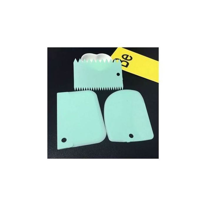 Lot de 3 Grattoirs à Gâteaux - Couteau à Pâtisserie - Outils de Glaçage et Crème - couleurs aléatoires