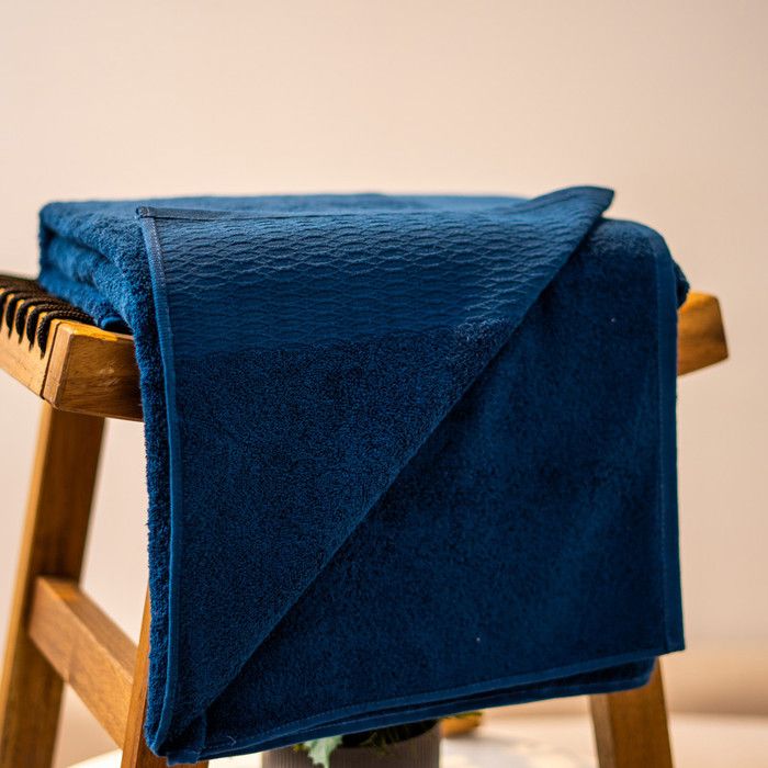 Serviette de bain - Caramela - Bleu marine - 100x180 cm - Coton ultra-absorbant - Toucher velouté