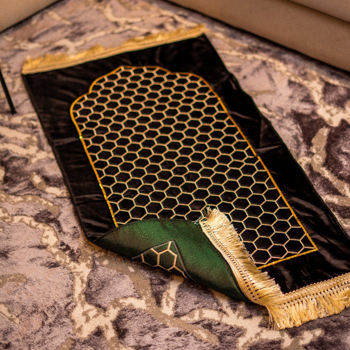 Tapis de prière - AL Nahla - Noir - Fibres naturelles - Motifs discrets - Intérieur