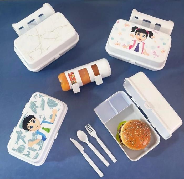 LUNCH BOX EN BLANC AVEC PORTE BOUTEILLES MOTIFS ALETAOIRS
