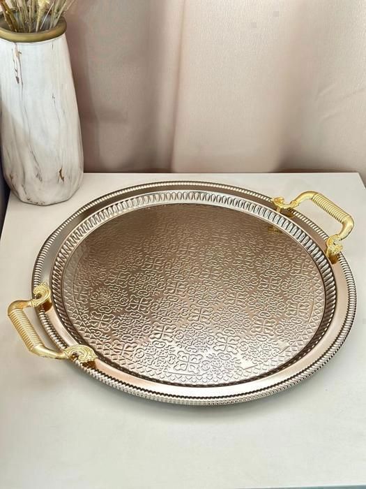 Plateau - Inox - Rond 48cm - Argenté - Manches dorés - Design élégant