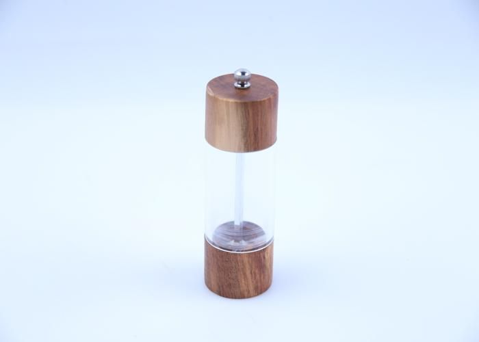 Poivrière en Bois 5xH14.3cm
